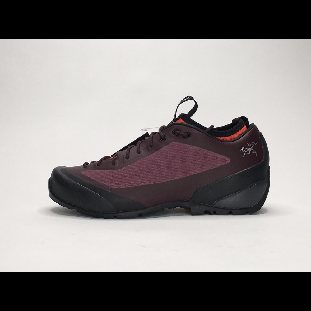 ARC’TERYX WOMENS ACRUX FL APPROACH HIKING SHOES - Picture 4 of 8